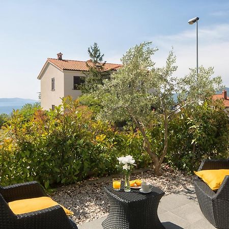Lemechi Casa Girasole Apartments Rabac Extérieur photo